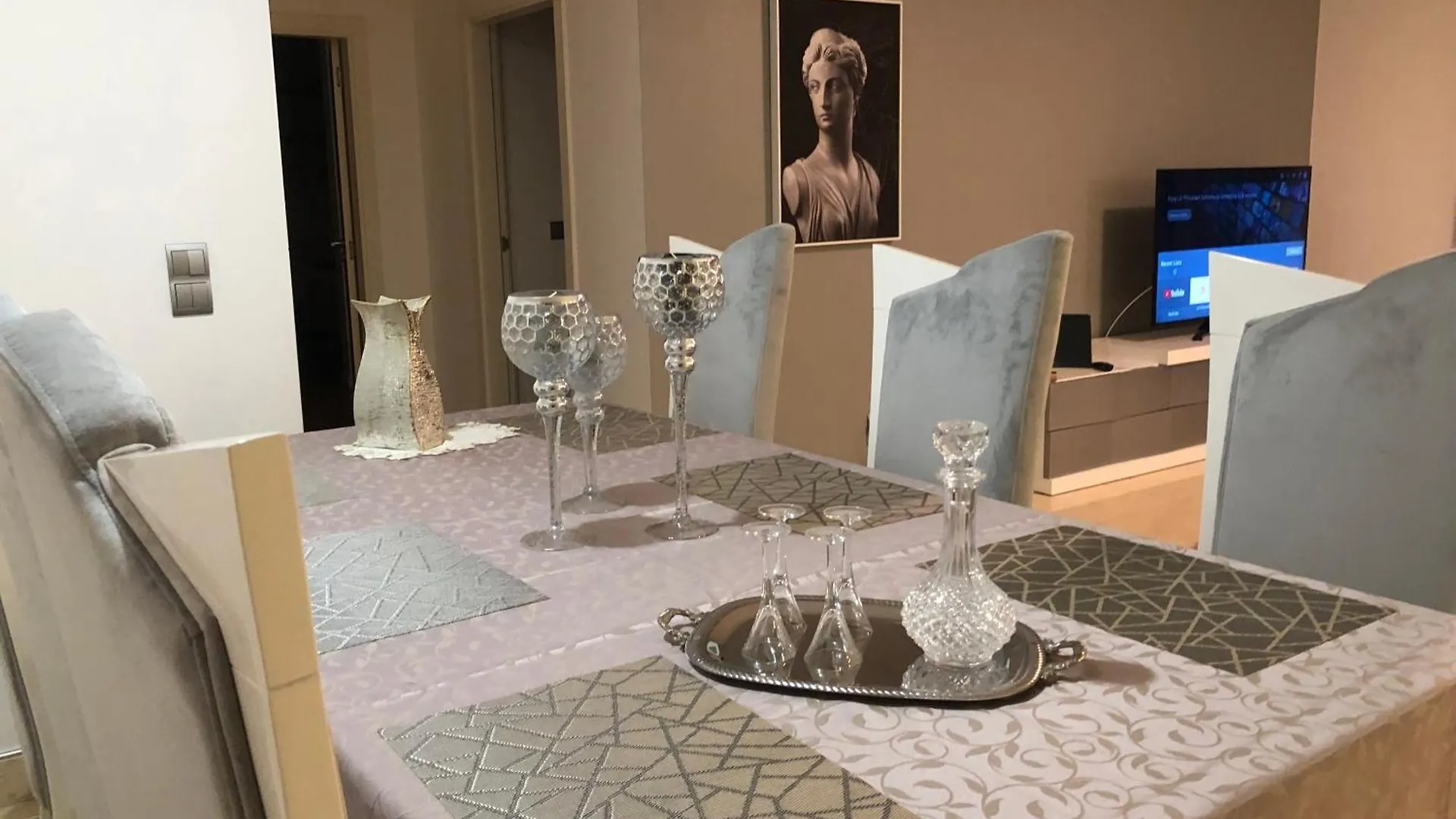 Forum Ocean View Apartment 푼샬