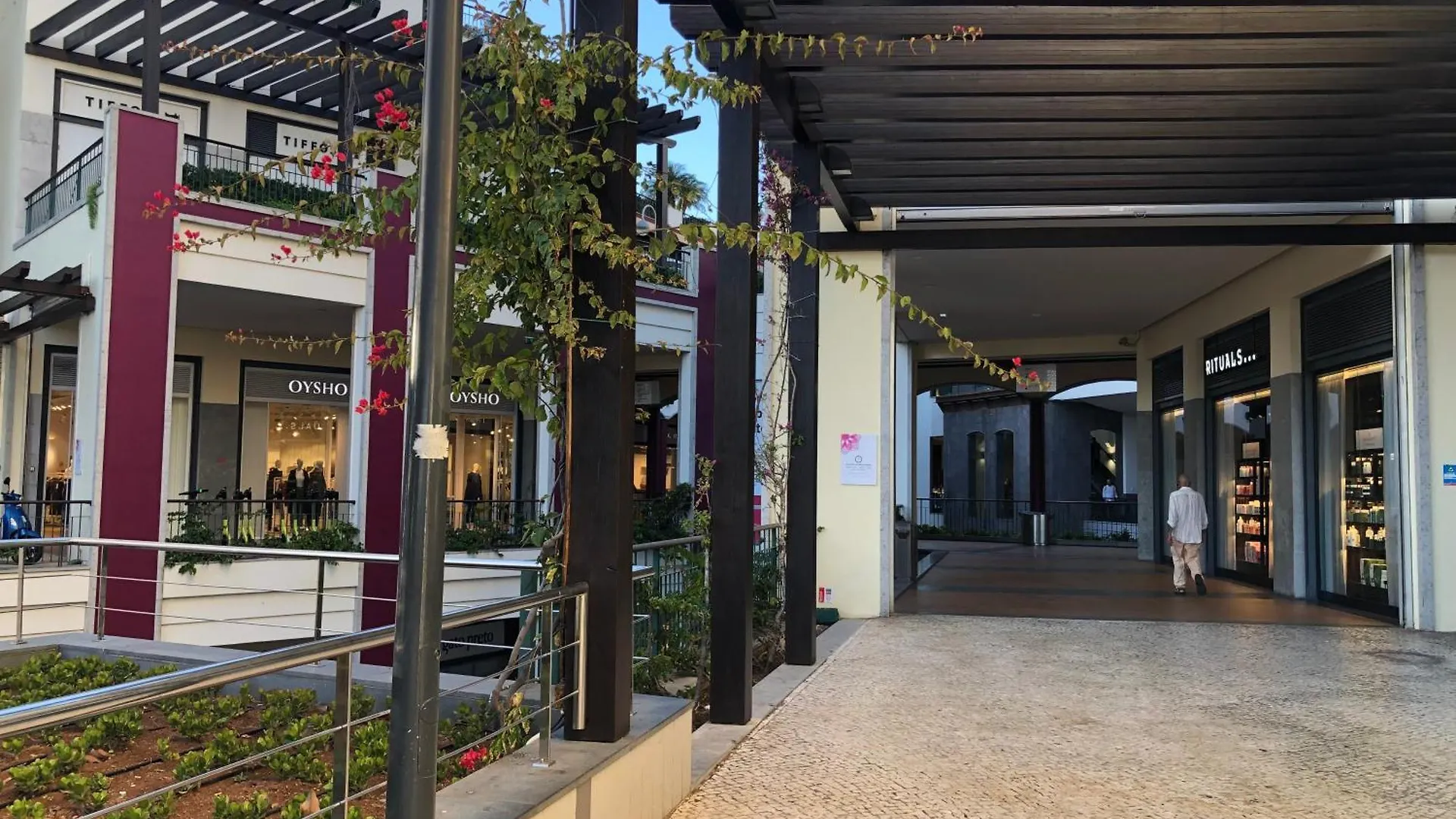 Forum Ocean View Apartment 푼샬 0*,