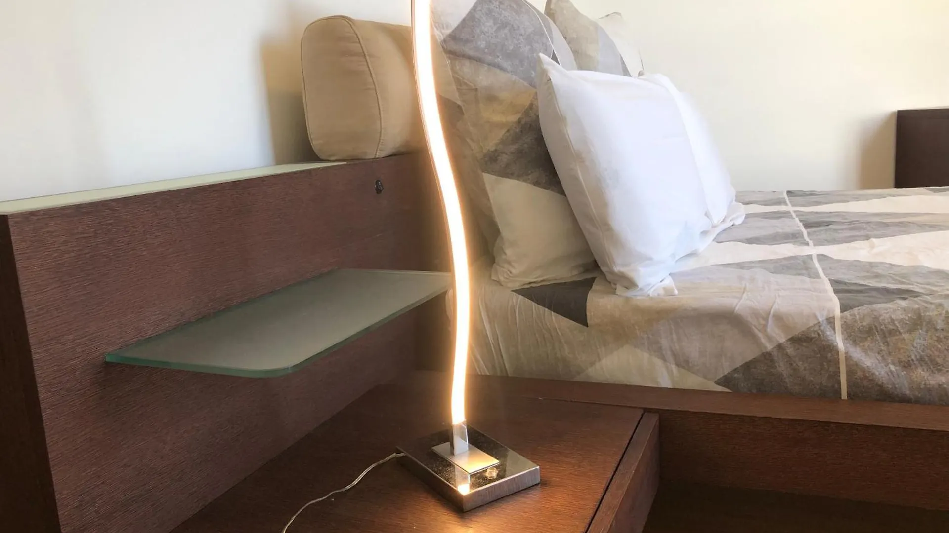 Forum Ocean View Apartment 푼샬